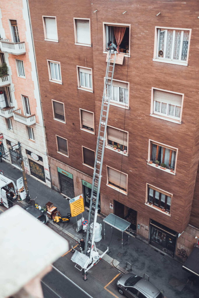 noleggio autoscale cusano milanino